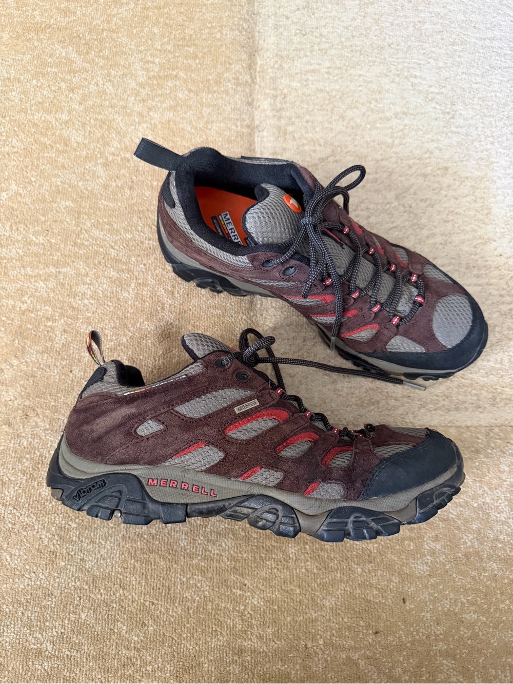 Merrell Moab brown espresso waterproof hiking shoes suede